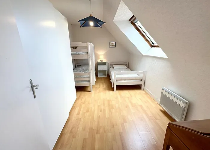 T3 Duplex Vue Mer 180 Sur Le Port De Lomener